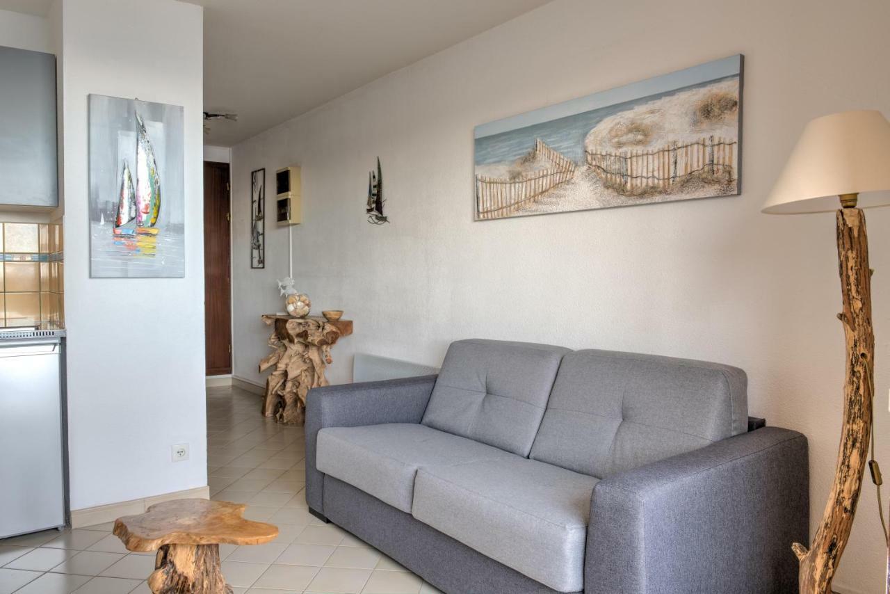 פור-א-נובל Appartement Le Flamant Rose מראה חיצוני תמונה